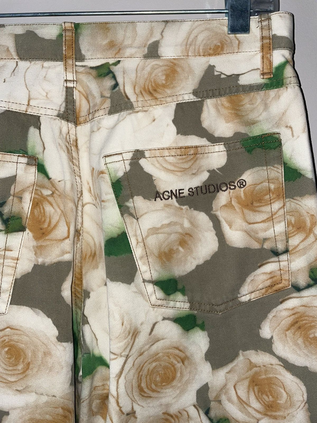 Acne Studios Acne Studios Rose-Print Peach Orange Bootcut Trousers Size US 30 / EU 46 - 4 Thumbnail