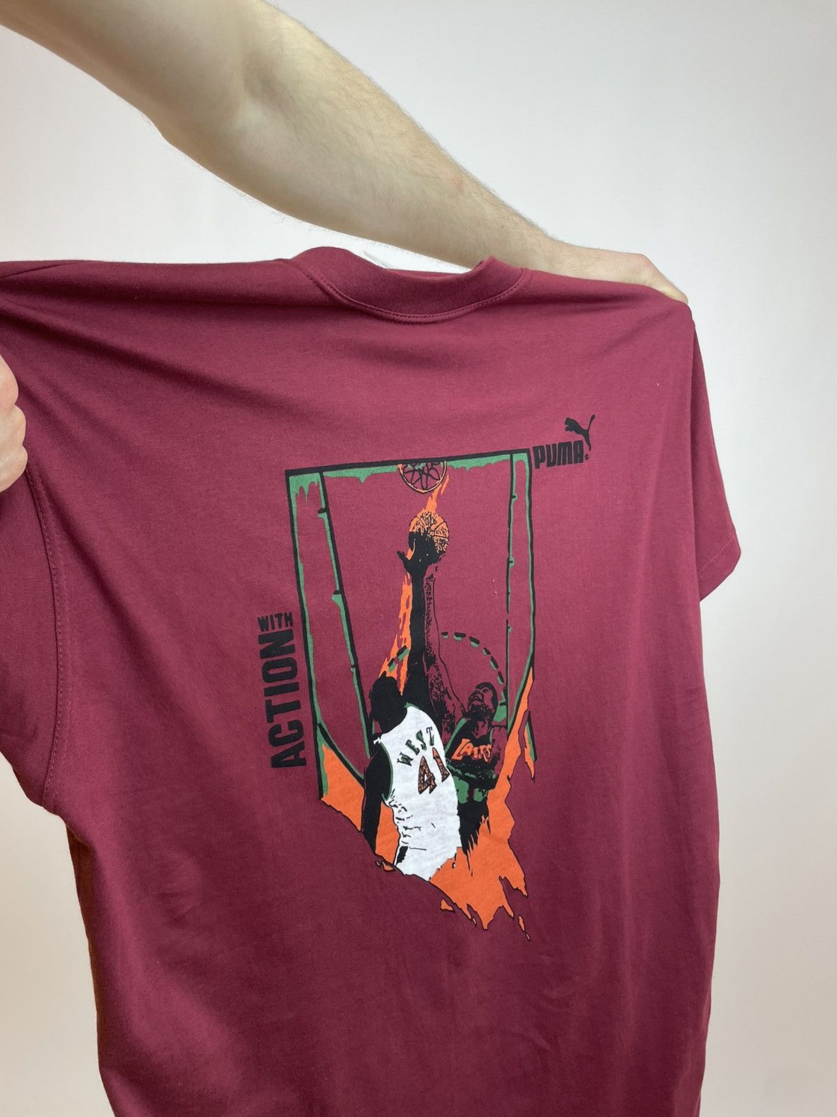 Puma × Vintage PUMA VINTAGE t-shirt Action with 41 WEST Basketball Mens Size US L / EU 52-54 / 3 - 8 Thumbnail