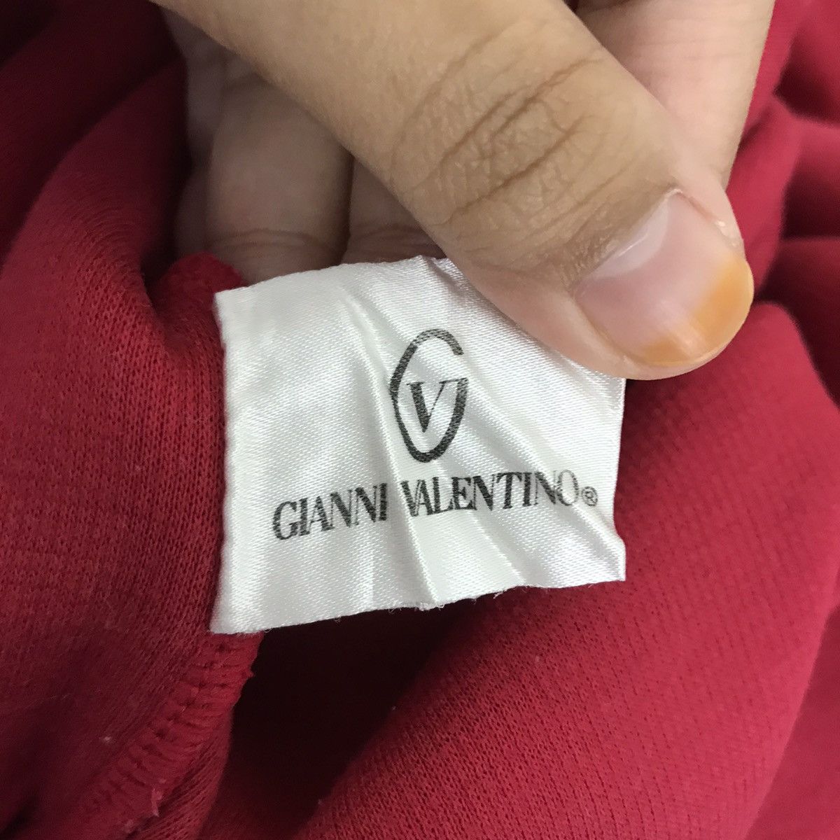 Vintage GIANNI VALENTINO Center Logo Embroidered Sweatshirt Gold Size US M / EU 48-50 / 2 - 5 Thumbnail