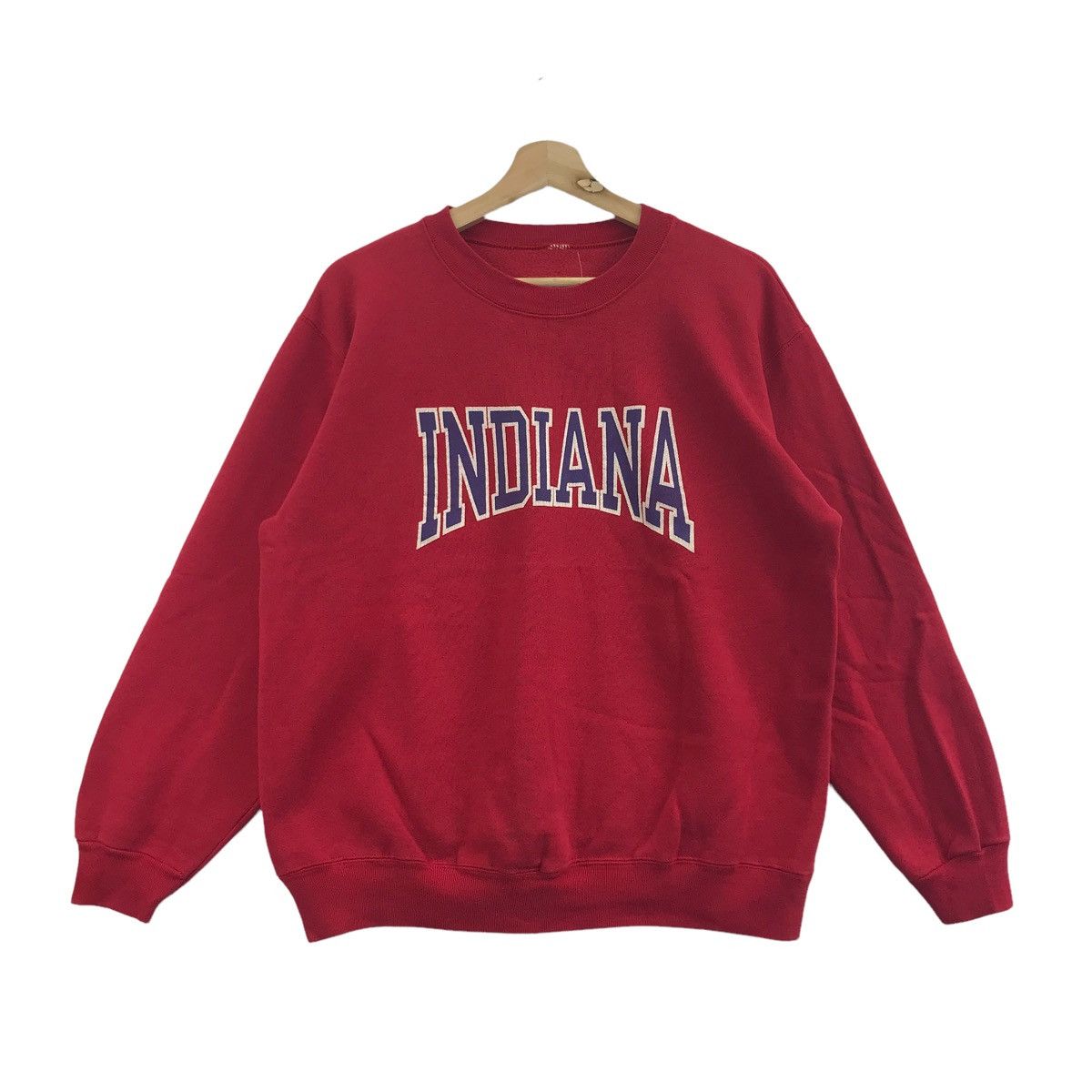 Vintage Vintage 90s INDIANA UNIVERSITY USA Red Sweatshirt Size US L / EU 52-54 / 3 - 1 Thumbnail