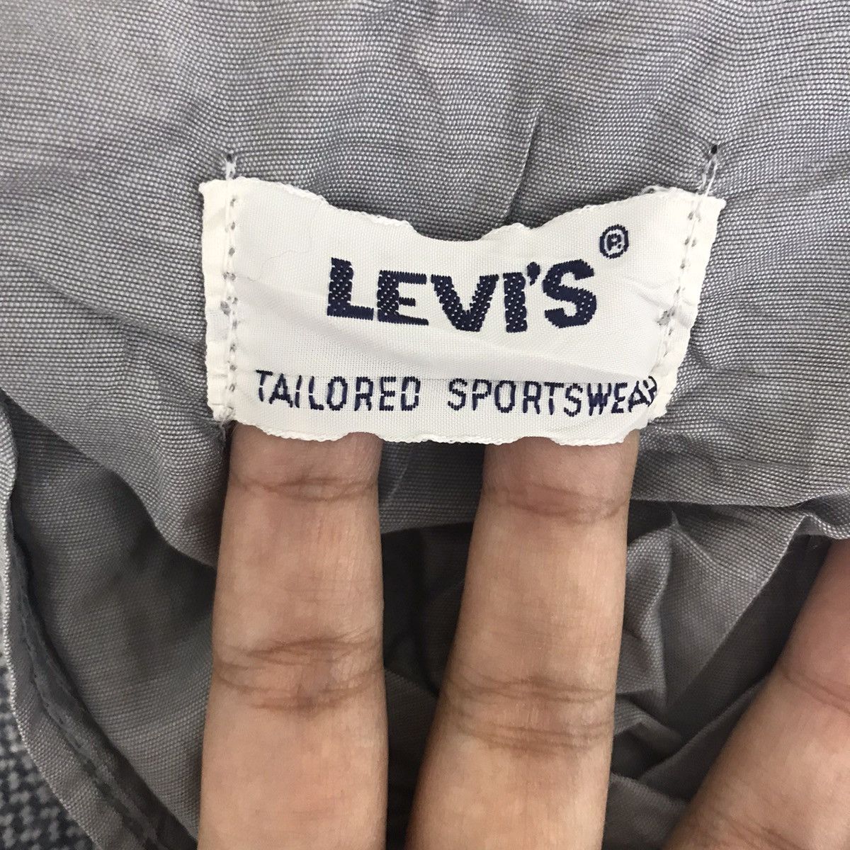 Levi's Vintage LEVIS TAILORED SPORTSWEAR Jeans Casual Trousers Pant Size US 28 / EU 44 - 4 Thumbnail
