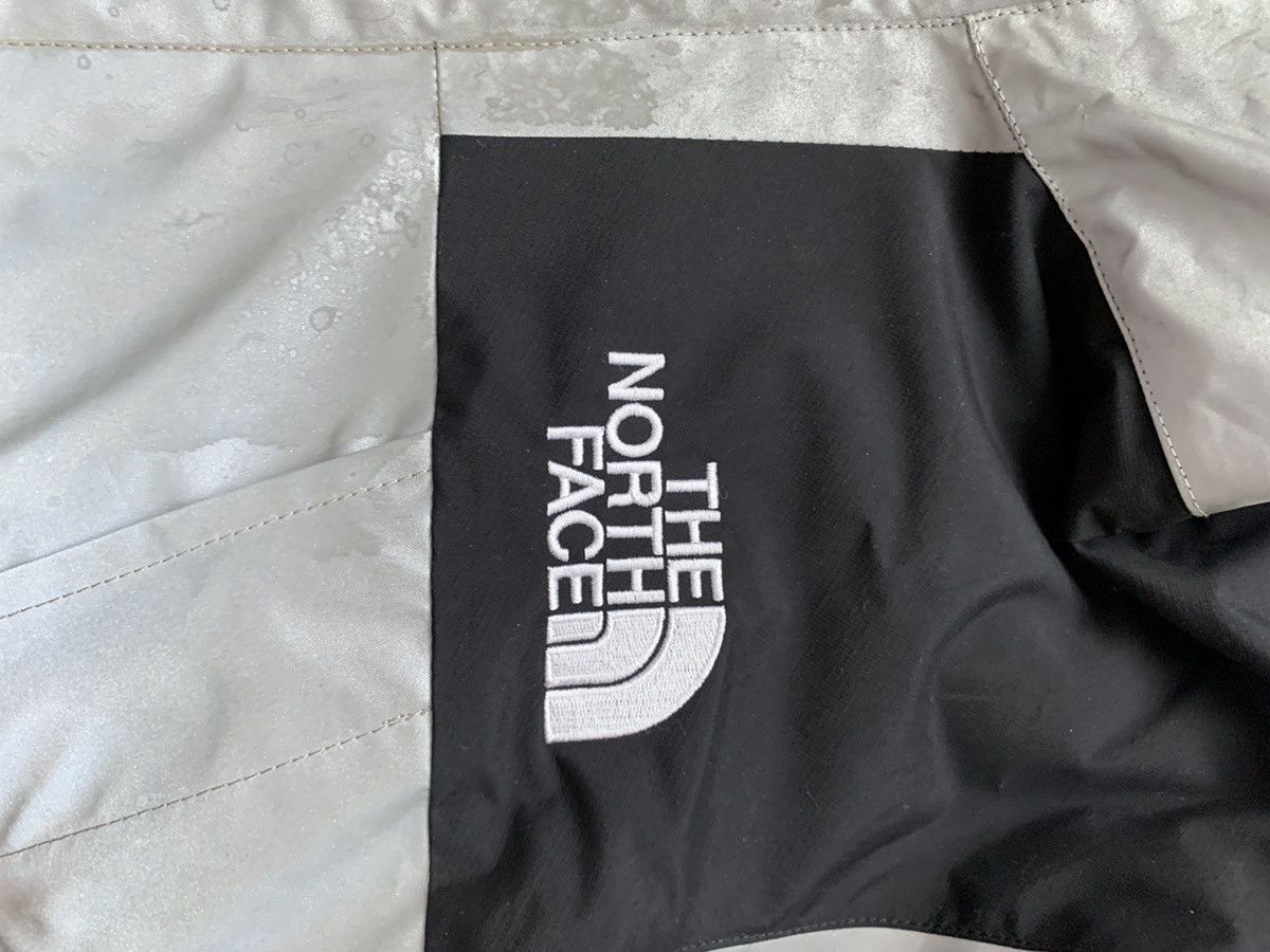 Supreme × The North Face 3M Reflective TNF Jacket Size US M / EU 48-50 / 2 - 5 Thumbnail