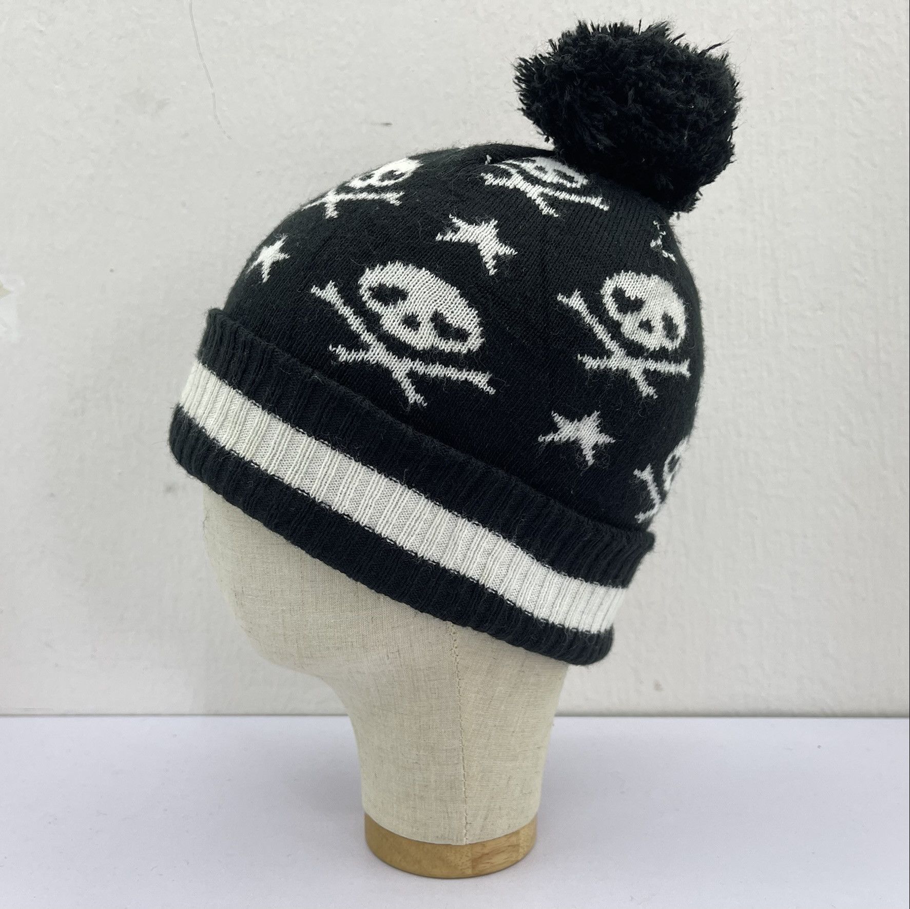 Other Skulls Nice Design Beanie Hats-BH3357 Size ONE SIZE - 1 Thumbnail