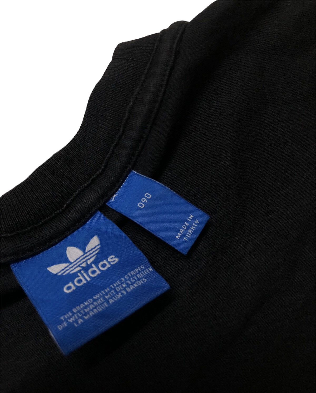 Adidas Vintage Adidas Single Pocket T-Shirt 97 Foot XRay Over Print Size US S / EU 44-46 / 1 - 17 Thumbnail
