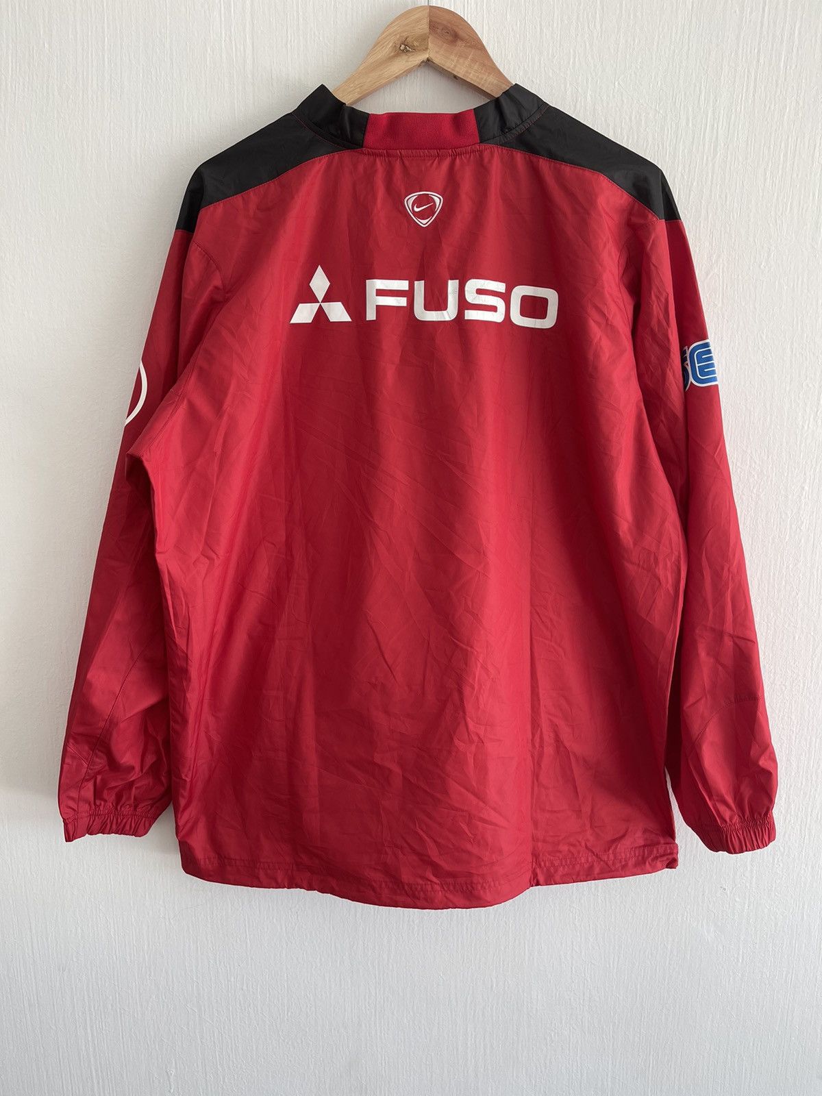 Nike Vintage Urawa Reds Diamonds Nike Total 90 Warm Up Jacket Size US L / EU 52-54 / 3 - 2 Thumbnail