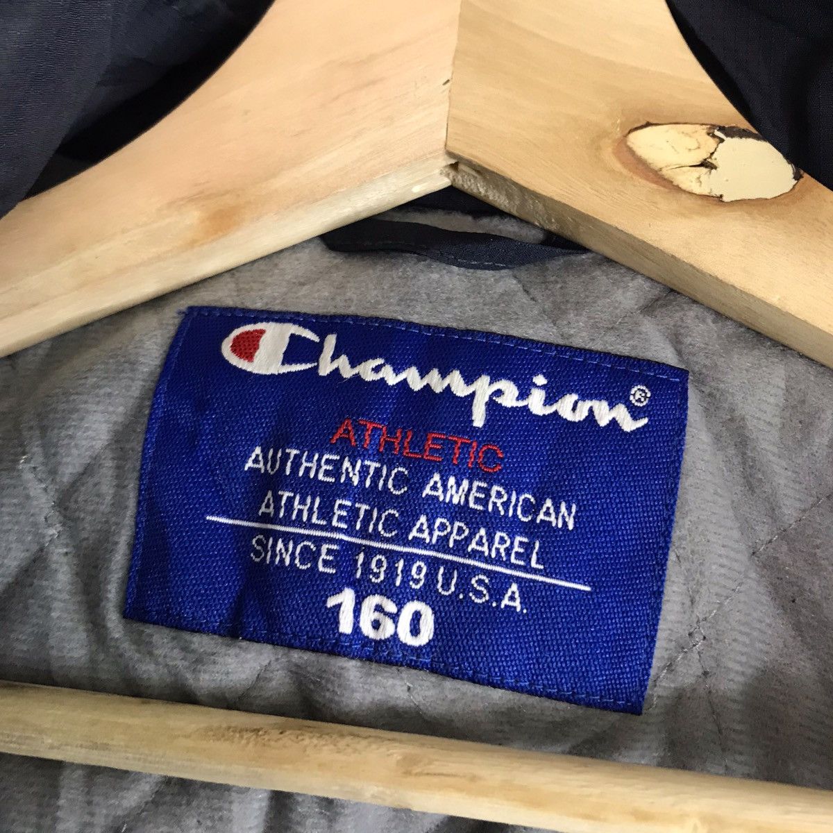 Champion Vintage CHAMPION PRODUCTS Streetwear Parka Long Jacket Size US S / EU 44-46 / 1 - 4 Thumbnail