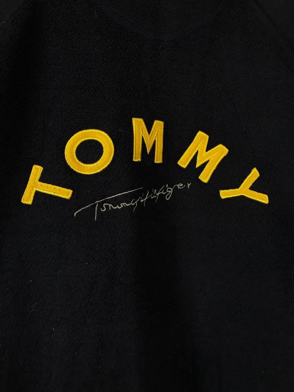 Tommy Hilfiger Tommy Hilfiger Luxury Streetwear Fleece Sweatshirt Size US XL / EU 56 / 4 - 10 Thumbnail