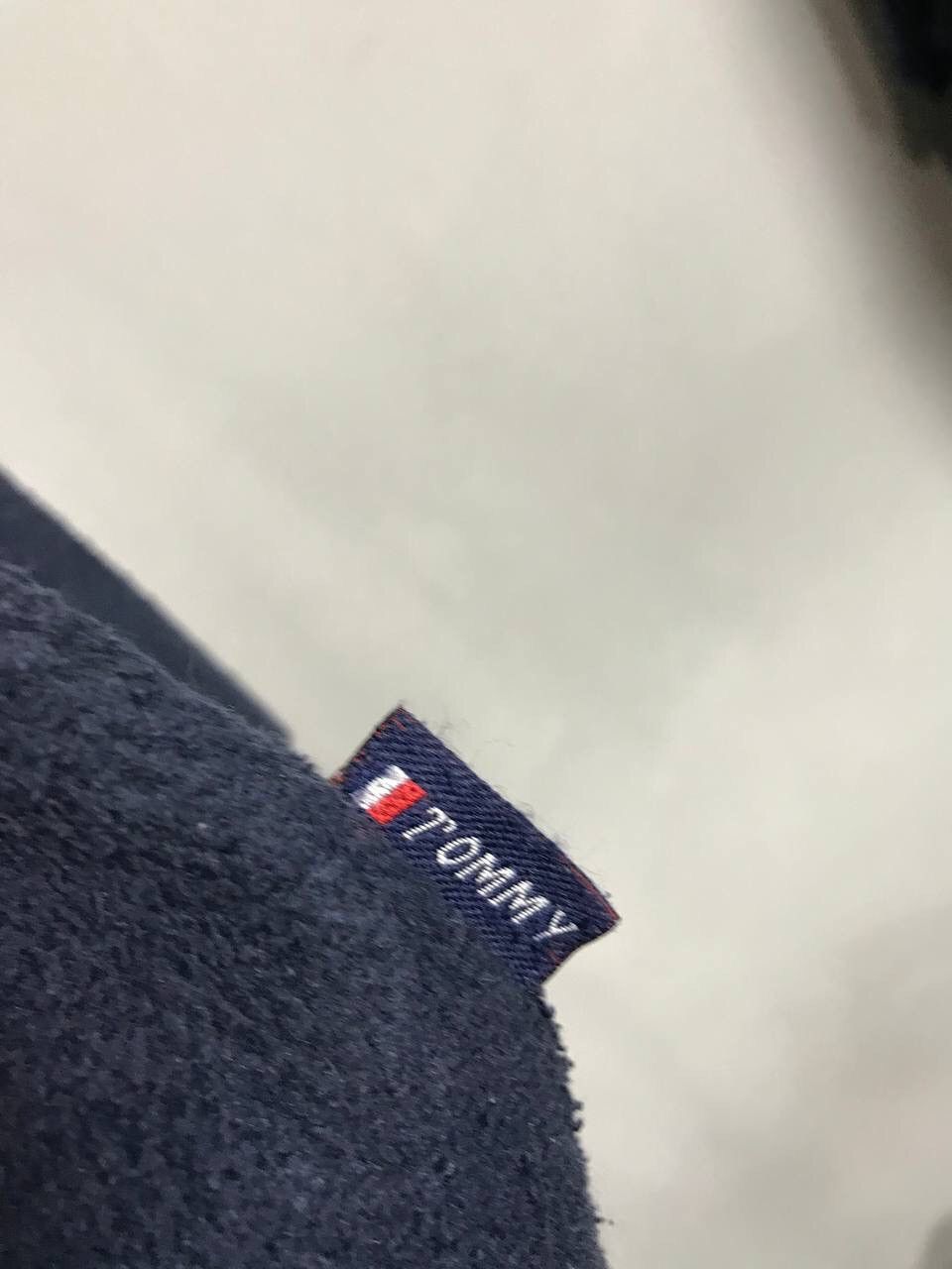 Tommy Hilfiger Tommy Hilfiger Luxury Streetwear Fleece Sweatshirt Size US XL / EU 56 / 4 - 7 Thumbnail
