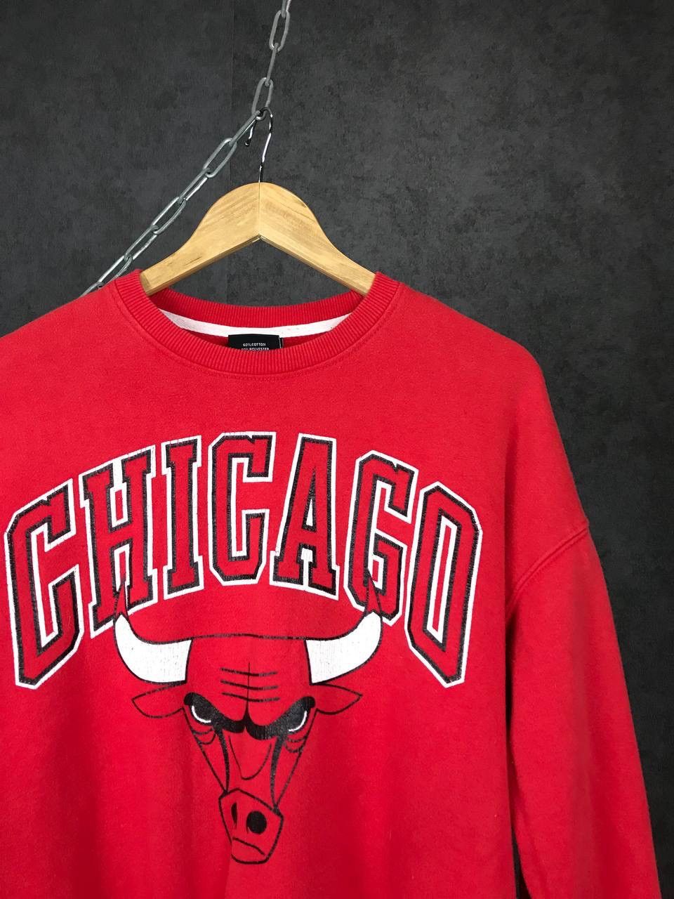 NBA Chicago Bulls NBA vintage overprinted streetwear sweatshirt Size US S / EU 44-46 / 1 - 2 Thumbnail