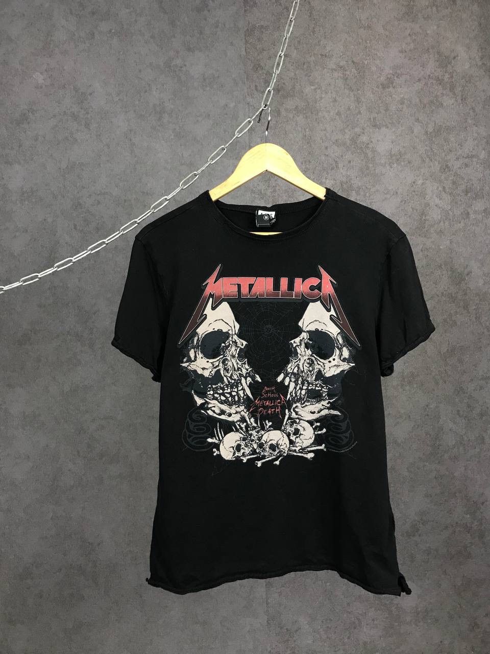 Band Tees Metallica vintage rock band skulls tee Size US M / EU 48-50 / 2 - 1 Thumbnail