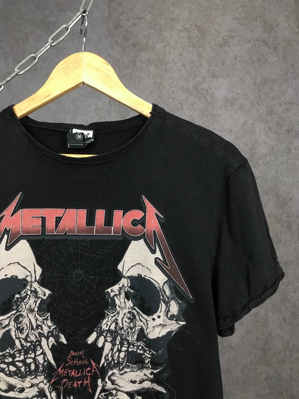 Band Tees Metallica vintage rock band skulls tee Size US M / EU 48-50 / 2 - 2 Thumbnail