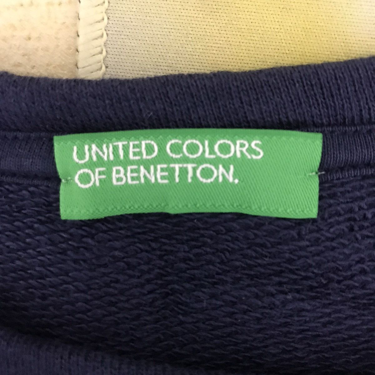 United Colors Of Benetton BENETTON F1 Formula One Love Flower Embroidered Crop Top Size US L / EU 52-54 / 3 - 5 Thumbnail