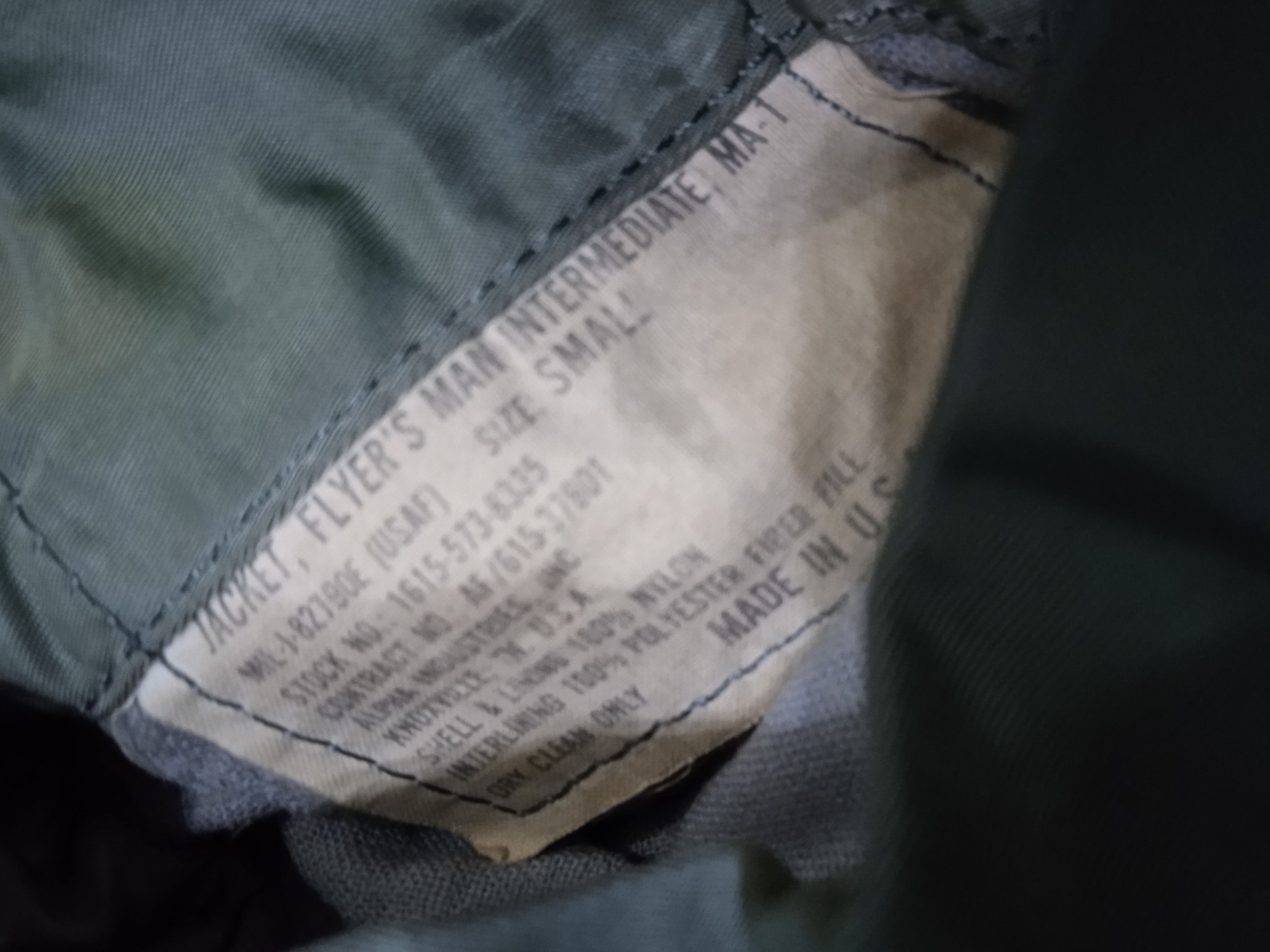 Alpha Industries × Vintage Vintage 70s Alpha Industries MA1 Flight Bomber Jacket Size US S / EU 44-46 / 1 - 3 Thumbnail