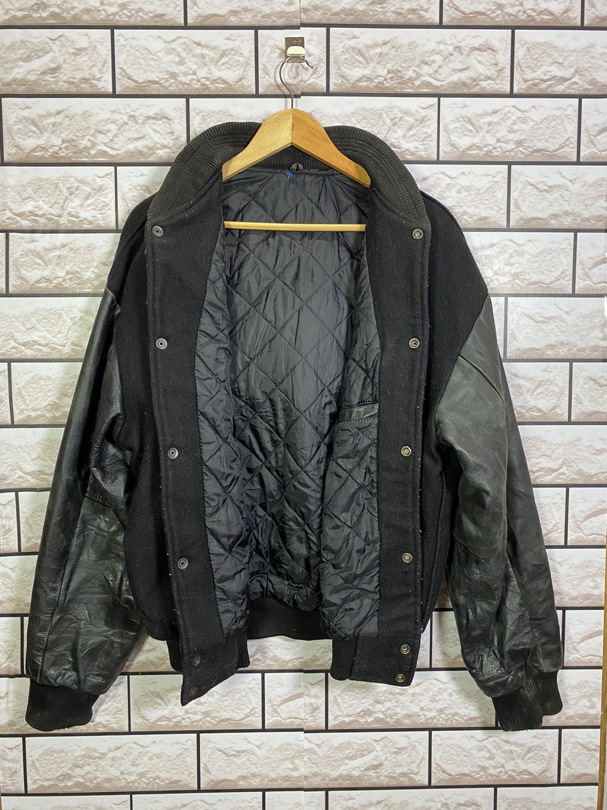 Vintage Vintage Livewire Varsity Jackets Size US L / EU 52-54 / 3 - 2 Thumbnail