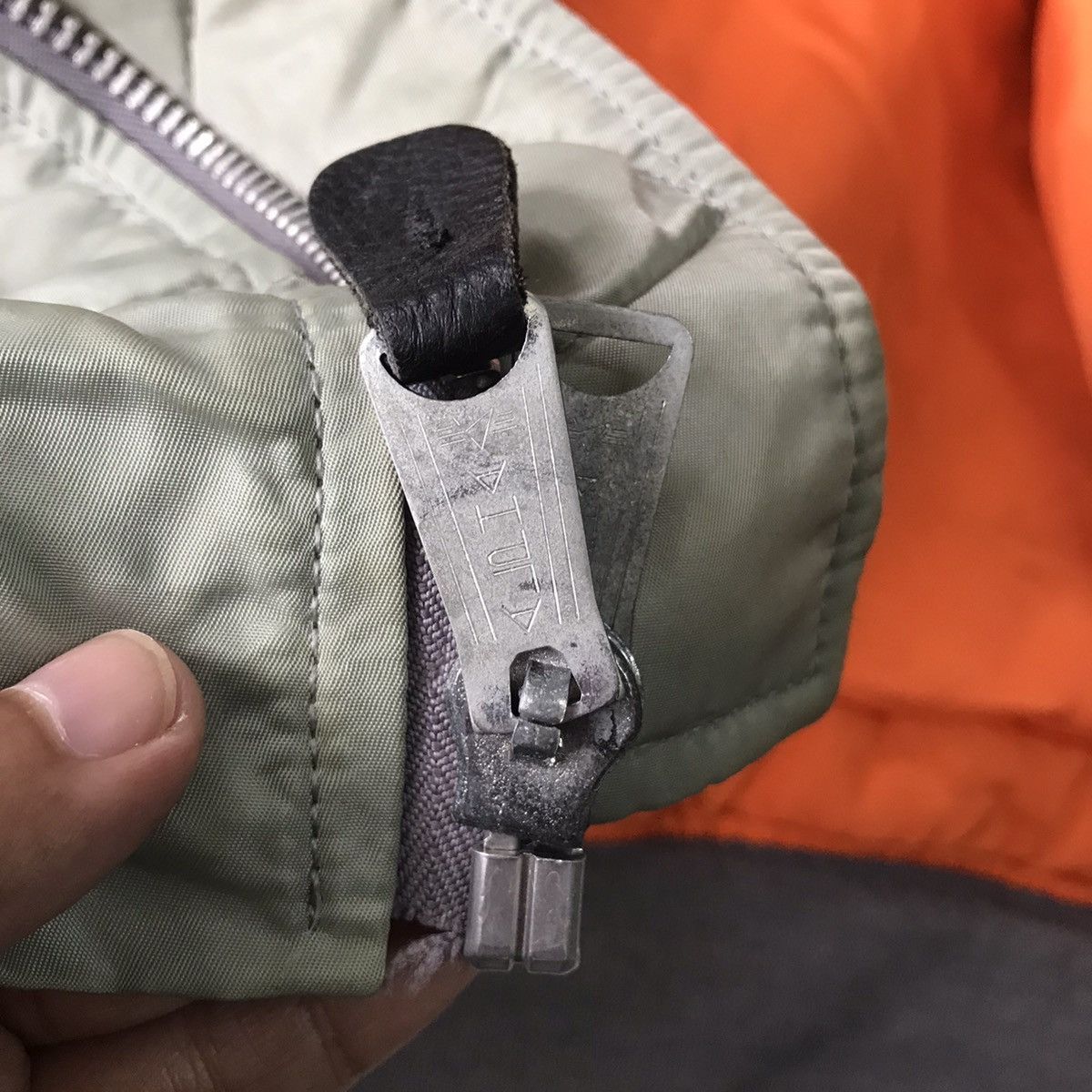Alpha Industries Vtg Alpha Industries MA-1 Usaf Bomber Jacket Size US L / EU 52-54 / 3 - 17 Thumbnail