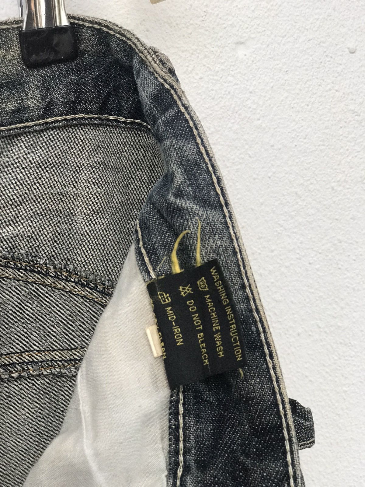 Japanese Brand Crazy Race Denim Distressed Size US 31 - 11 Thumbnail