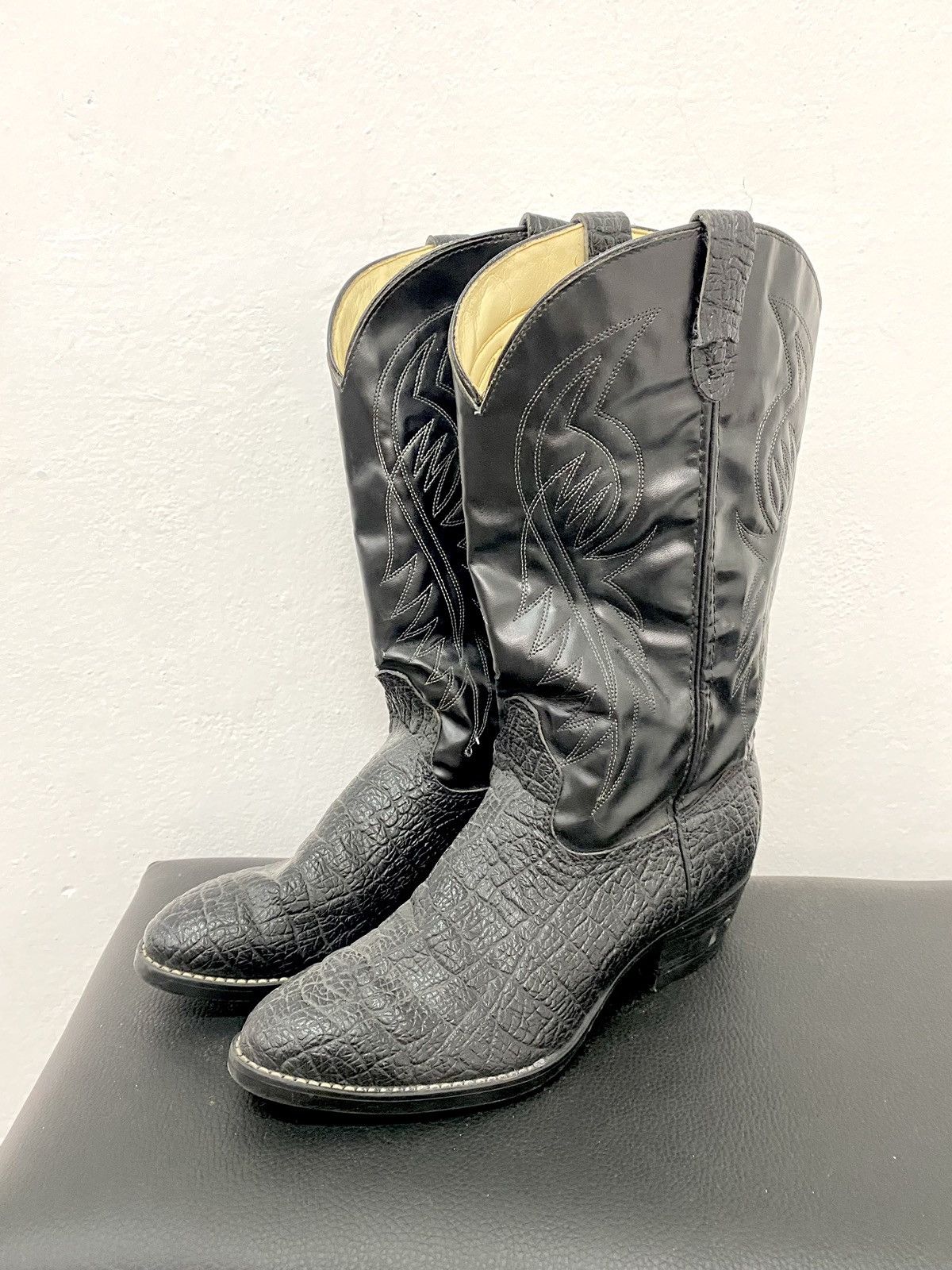 Leather × Vintage 🚨SICK Vintage Cowboy Boots Black Stitched Embroidered Size US 9 / EU 42 - 1 Thumbnail