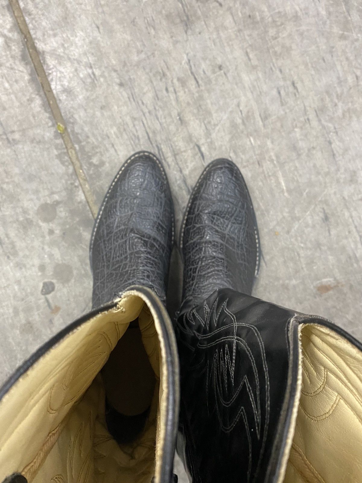 Leather × Vintage 🚨SICK Vintage Cowboy Boots Black Stitched Embroidered Size US 9 / EU 42 - 7 Thumbnail