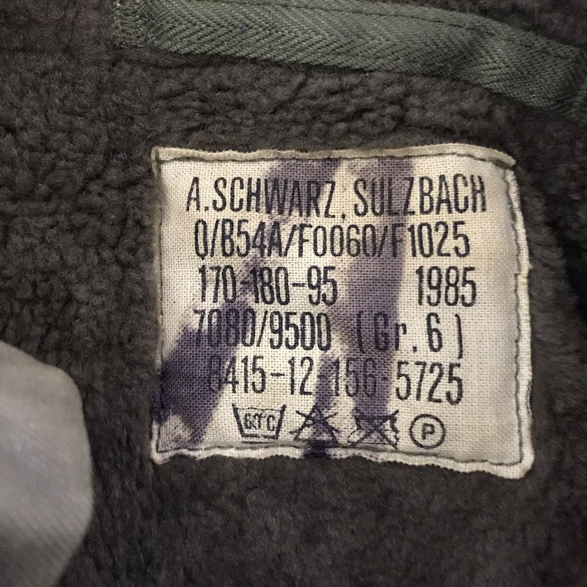 Vintage Vintage A. SCHWARZ SULZBACH 1985 Military Germany ArmyJacket Size US M / EU 48-50 / 2 - 5 Thumbnail