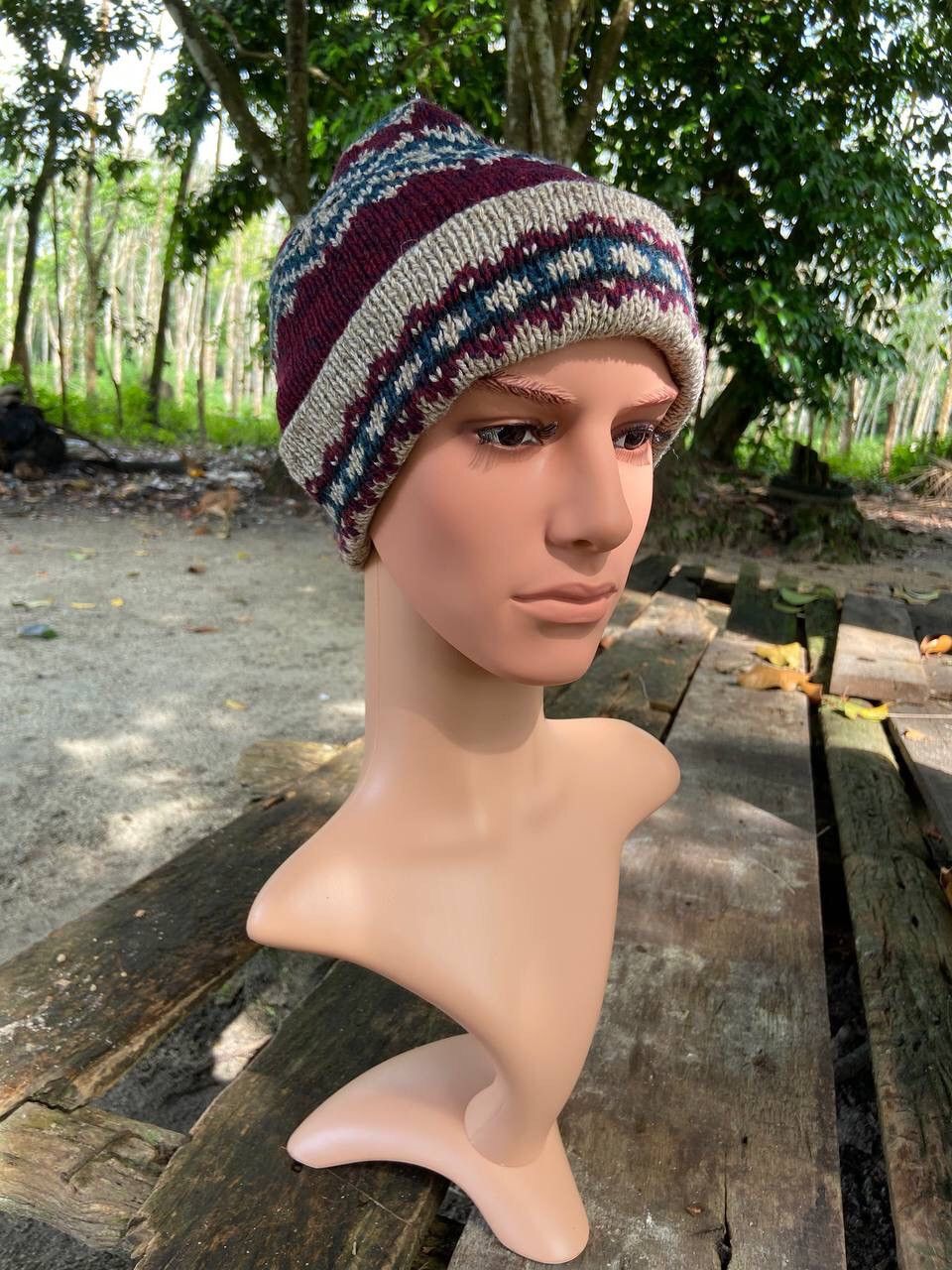image of Vintage Schuessler Knitting Printed Beanie Hat Snowcap, Men's