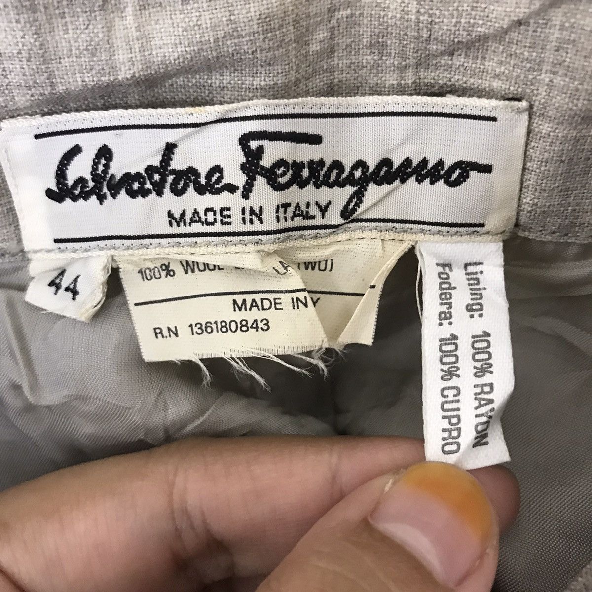 Salvatore Ferragamo SALVATORE FERRAGAMO ITALY Designer Baggy Webbing Rayon Size US 27 - 3 Thumbnail