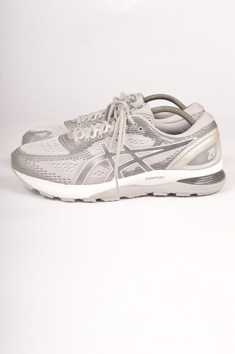 Vintage Asics Gel Nimbus 21 Silver Gray Running Trainers Grailed