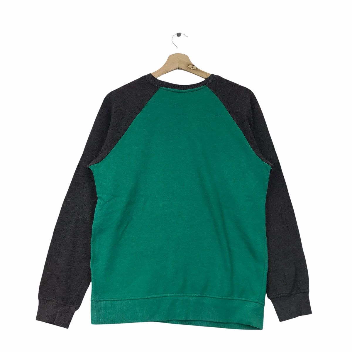 Disney THE GRINCH Dr SEUSS Disney Movie Green Sweatshirt Size US XL / EU 56 / 4 - 2 Thumbnail