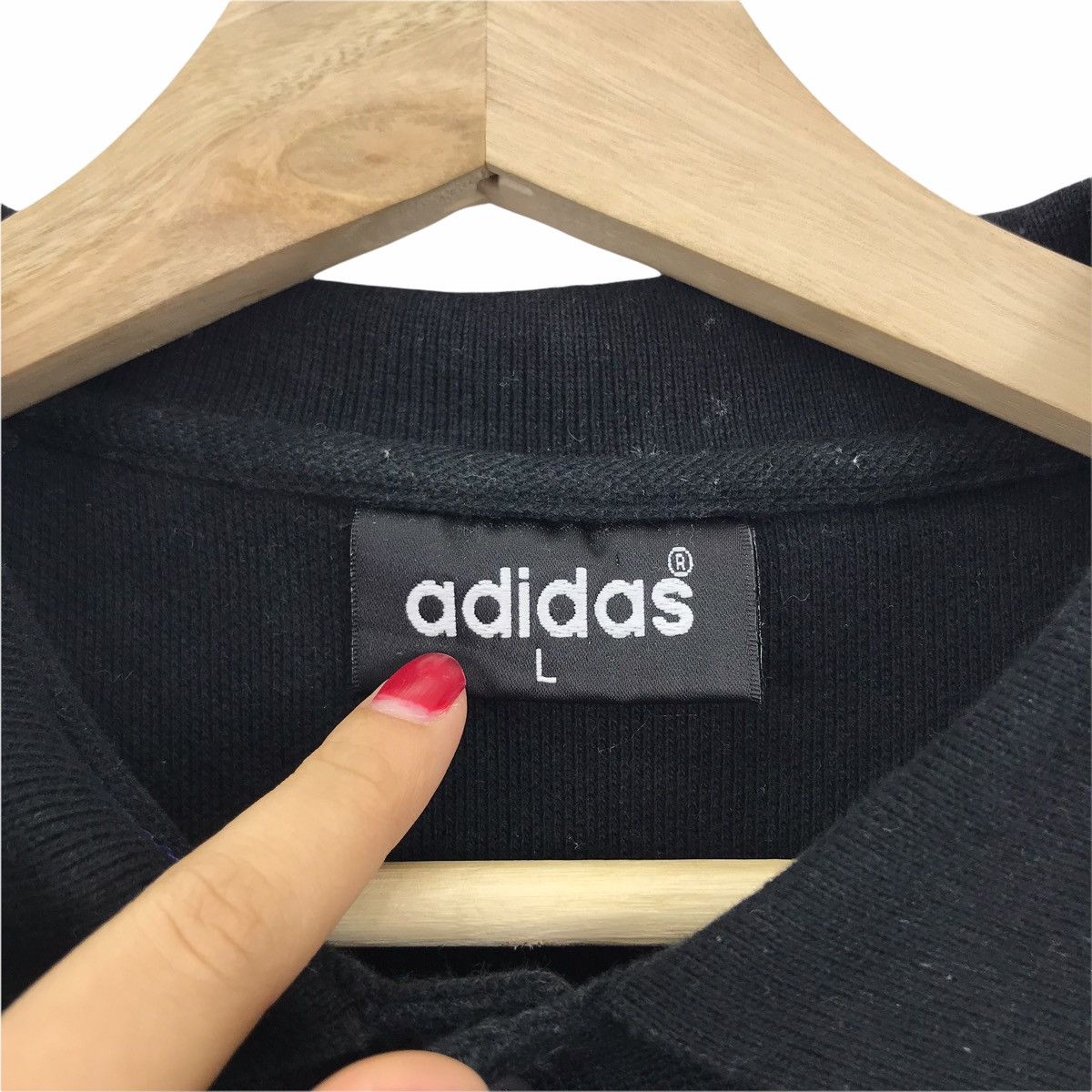 Adidas 90s ADIDAS SPELL OUT Sportswear Black Sweatshirt Size US L / EU 52-54 / 3 - 4 Thumbnail