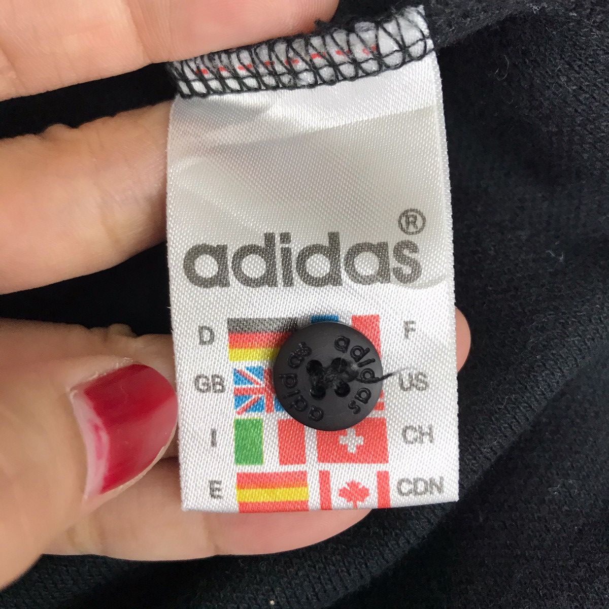 Adidas 90s ADIDAS SPELL OUT Sportswear Black Sweatshirt Size US L / EU 52-54 / 3 - 6 Thumbnail