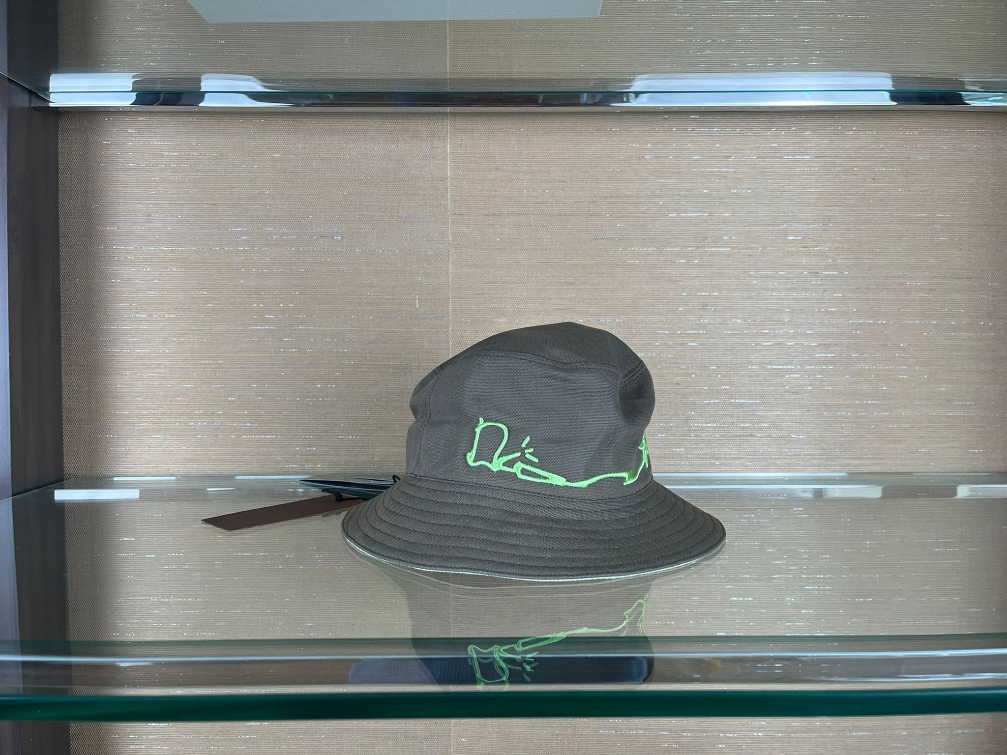 Dior Cactus Dior Embroidered Bucket Hat in Fond Vert Size ONE SIZE - 11 Thumbnail