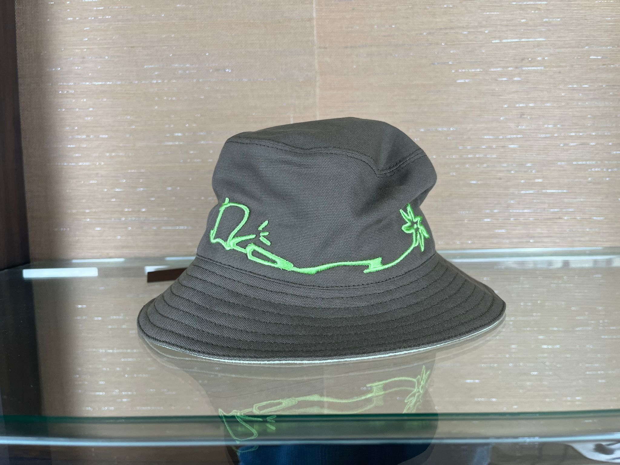 Dior Cactus Dior Embroidered Bucket Hat in Fond Vert Size ONE SIZE - 1 Thumbnail