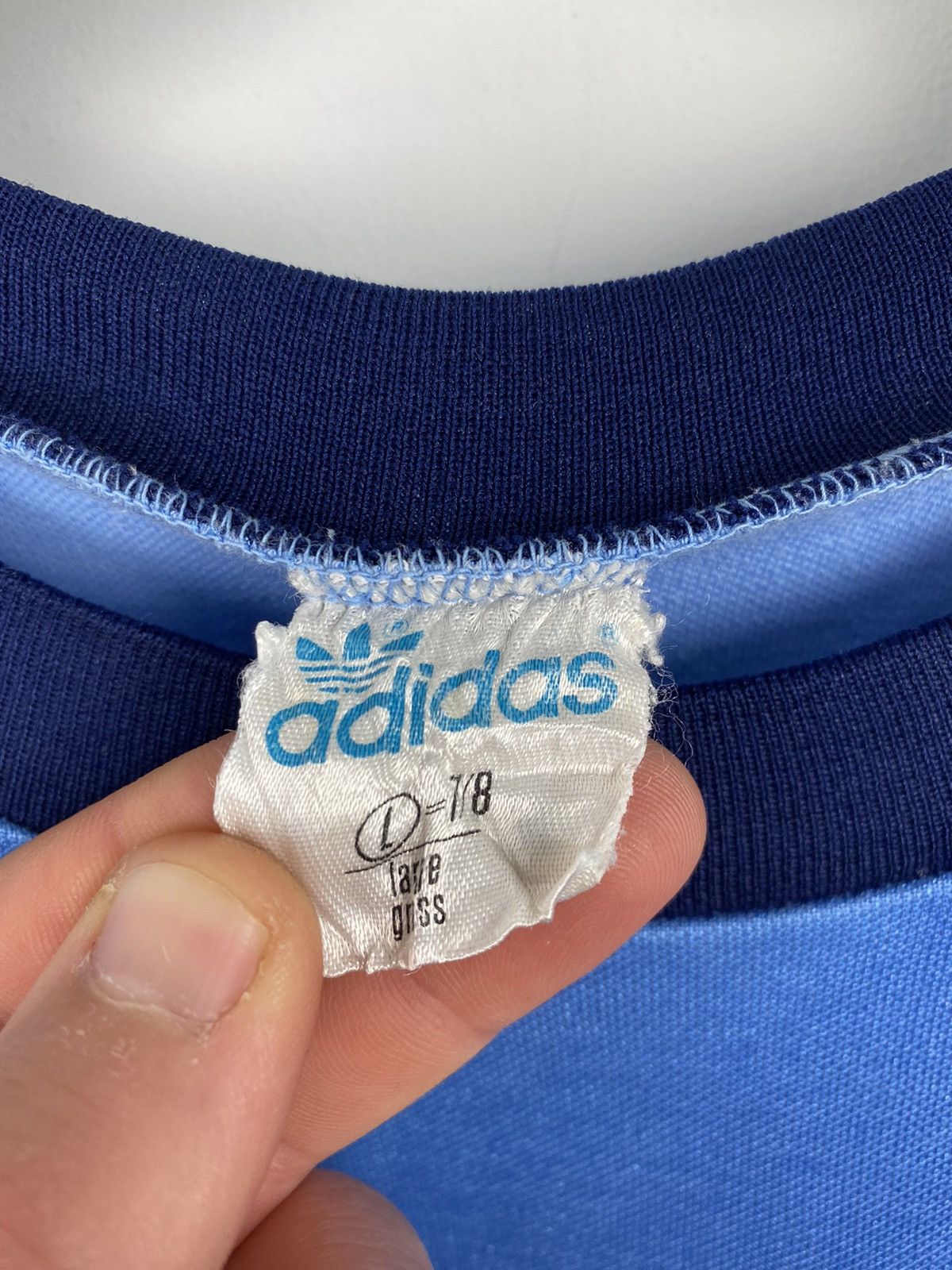 Adidas Rare Adidas Made In West Germany 70s Long Sleeve PSG France Size US M / EU 48-50 / 2 - 8 Thumbnail