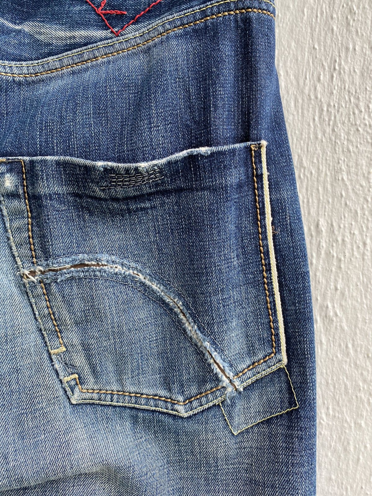 Japanese Brand Japanese Brand KUNNA Selvedge Distressed Jeans Size US 30 / EU 46 - 12 Thumbnail