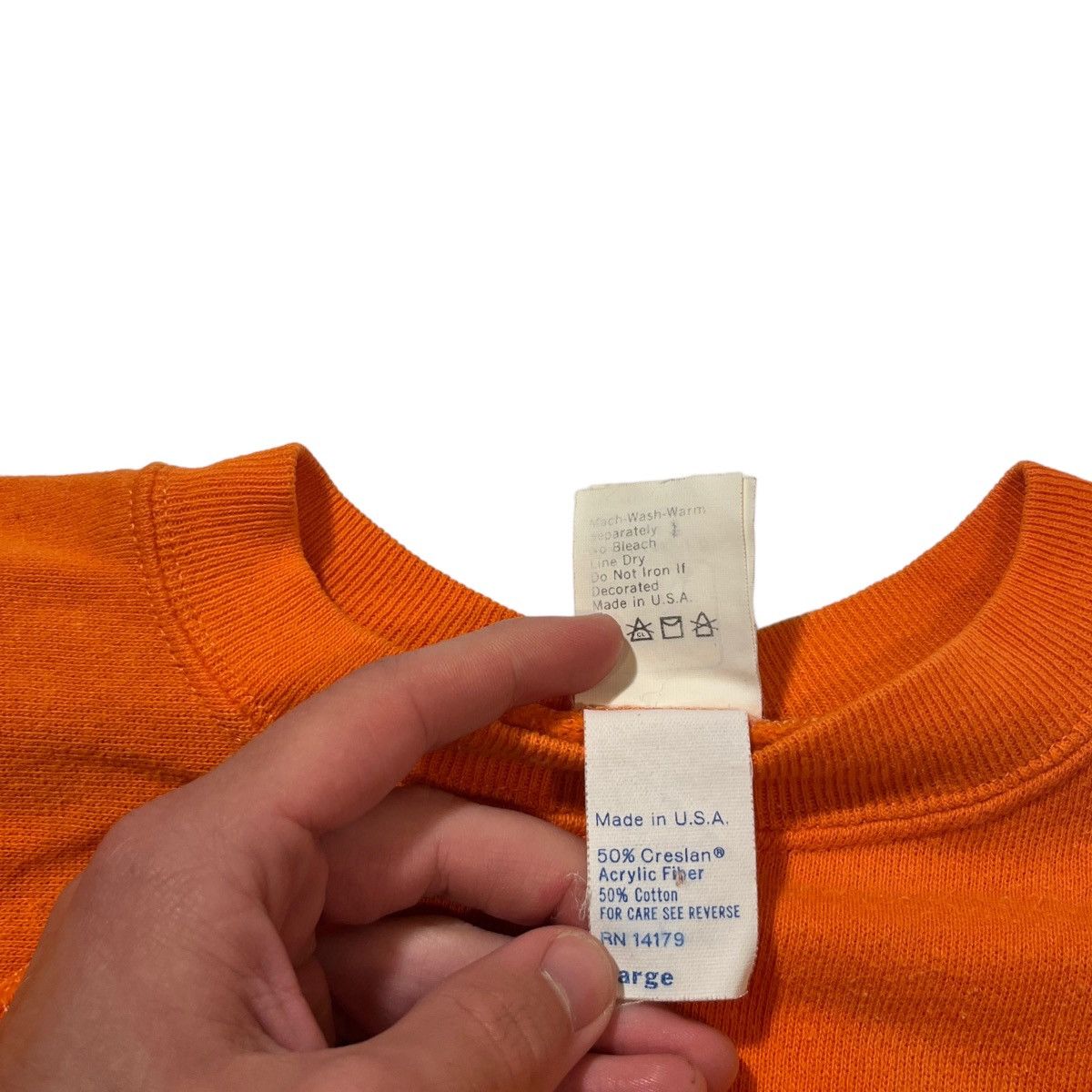 NCAA 70s University of Tennessee Flock Print Sweatshirt Size US M / EU 48-50 / 2 - 4 Thumbnail