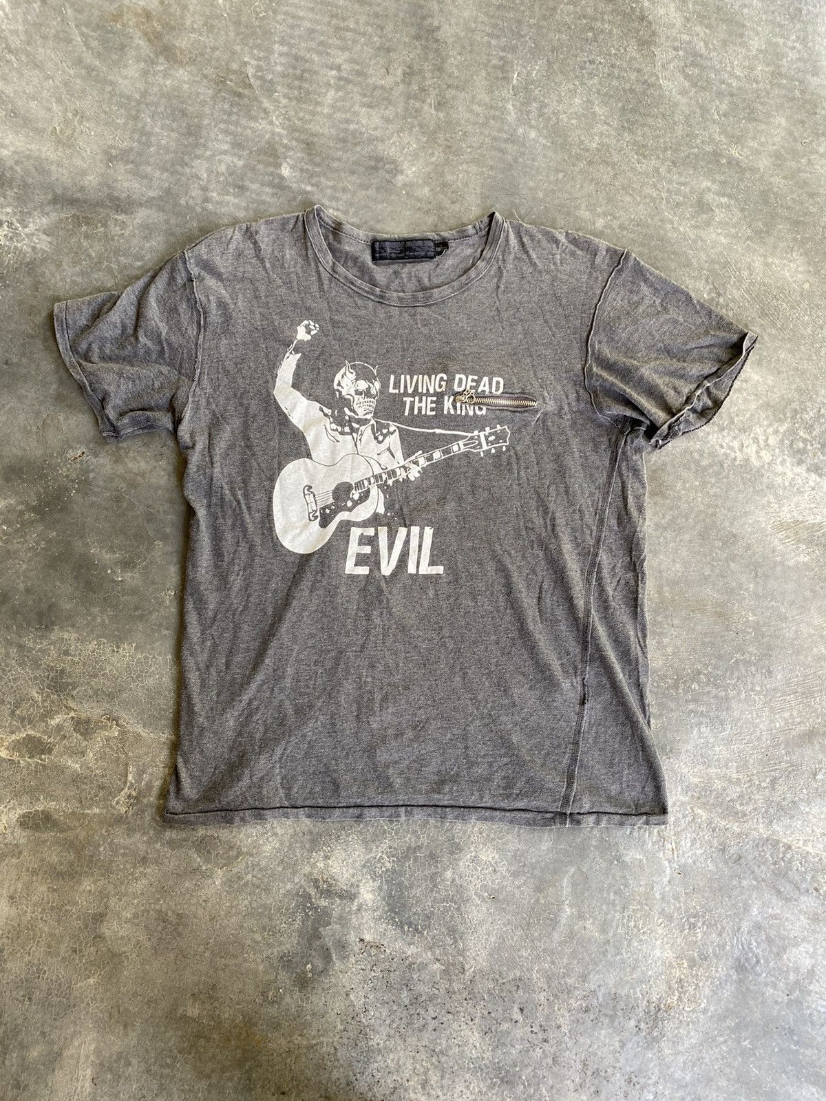 Japanese Brand × Montage × Yasuyuki Ishii Vtg Montage Japan Living dead the king EVIL Size US M / EU 48-50 / 2 - 2 Thumbnail