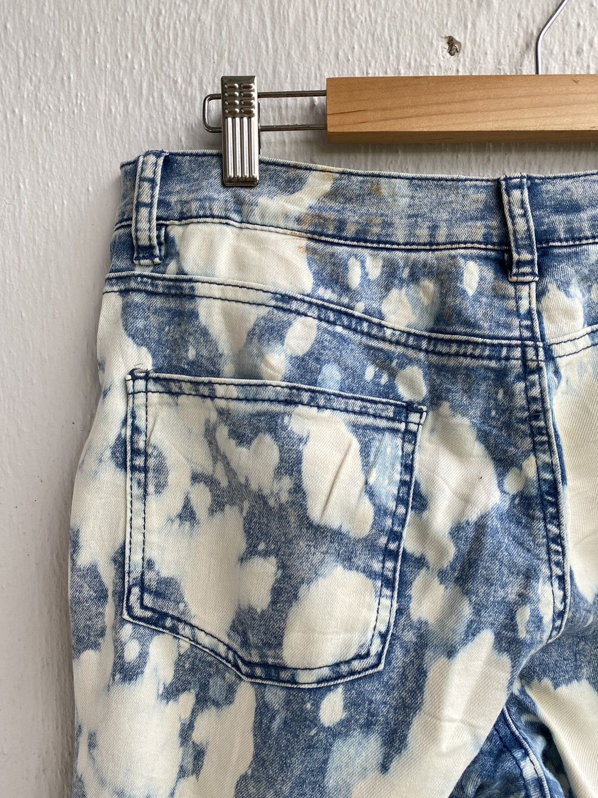 Japanese Brand Roshell Japan Acid Wash Bracelet Embroidery Punk Style Jeans Size US 31 - 10 Thumbnail