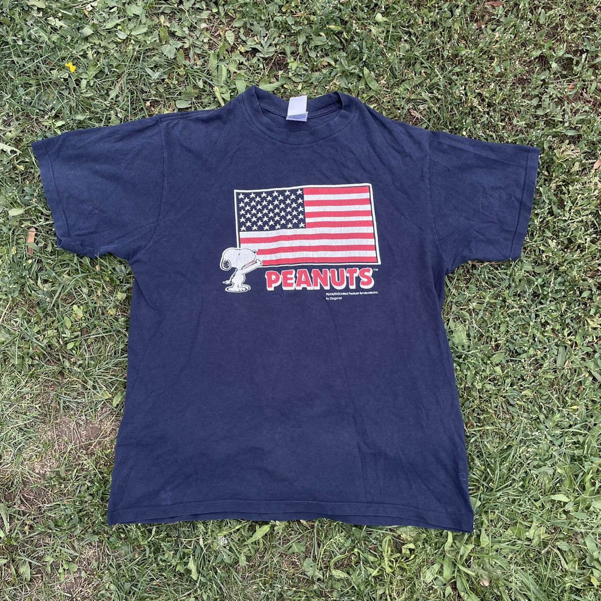 Vintage Vintage Y2K Peanuts Graphic Tee Sun Faded Americana Slim L Size US L / EU 52-54 / 3 - 1 Thumbnail
