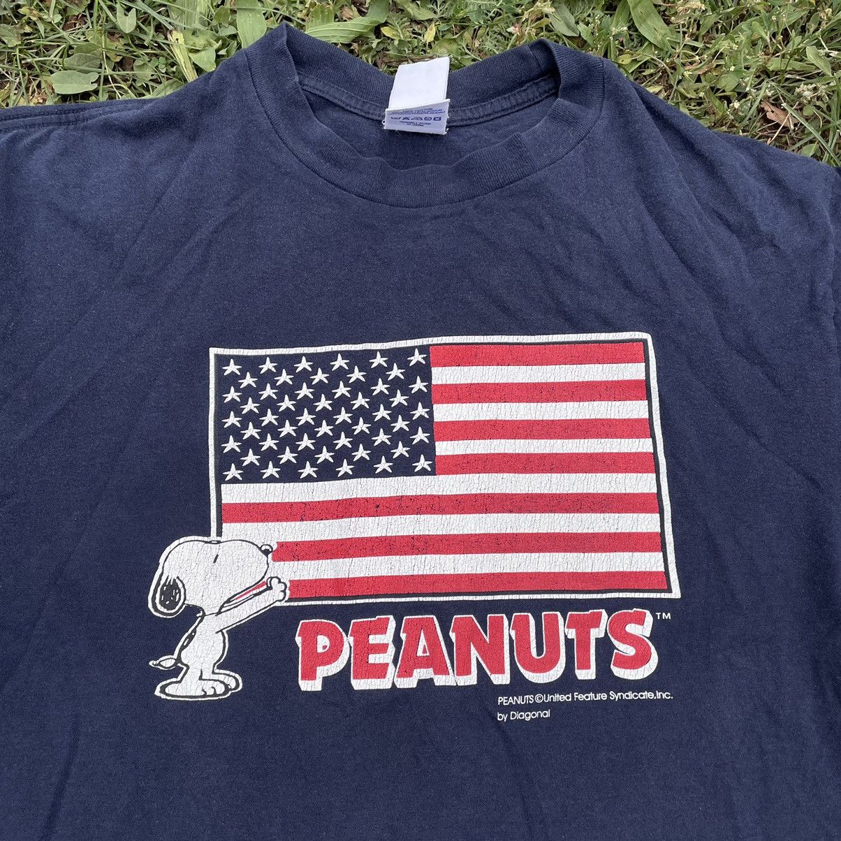 Vintage Vintage Y2K Peanuts Graphic Tee Sun Faded Americana Slim L Size US L / EU 52-54 / 3 - 4 Thumbnail