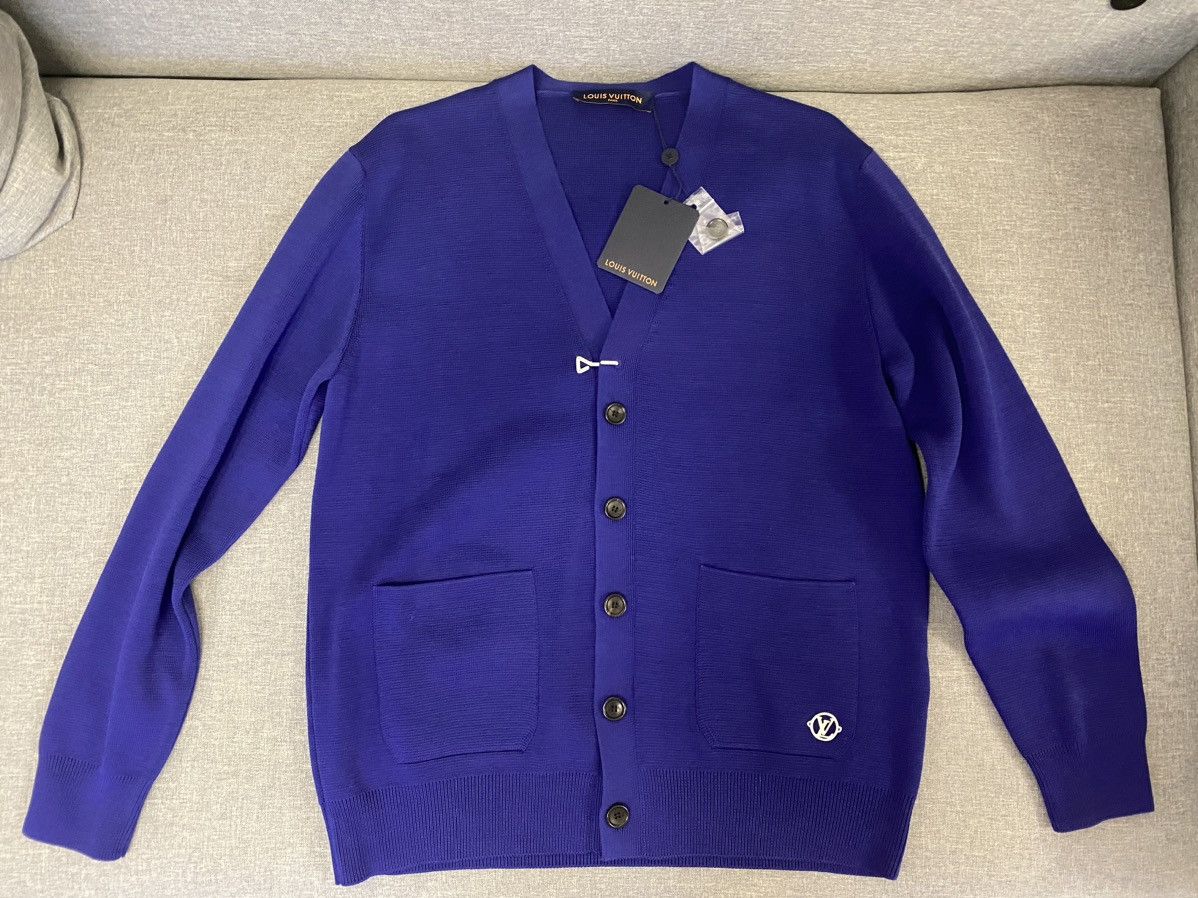 Louis Vuitton blue hook detail cardigan M