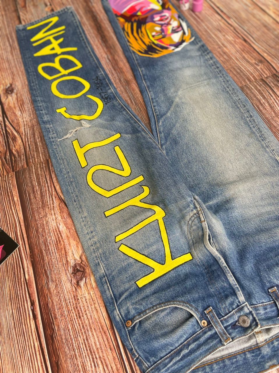 Levi's Levis 501 Jeans KURT COBAIN Painting Size US 29 - 3 Thumbnail