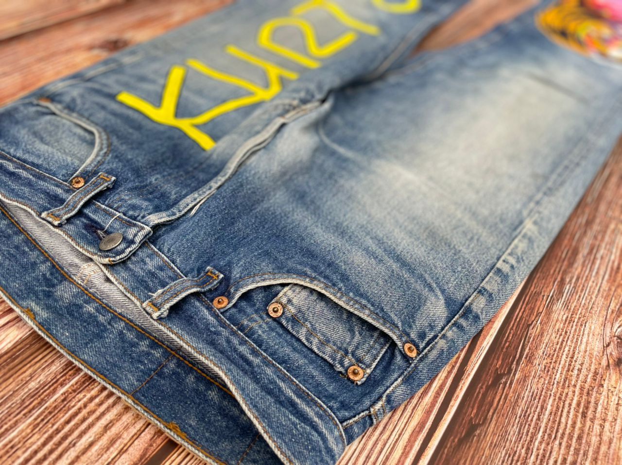 Levi's Levis 501 Jeans KURT COBAIN Painting Size US 29 - 6 Thumbnail