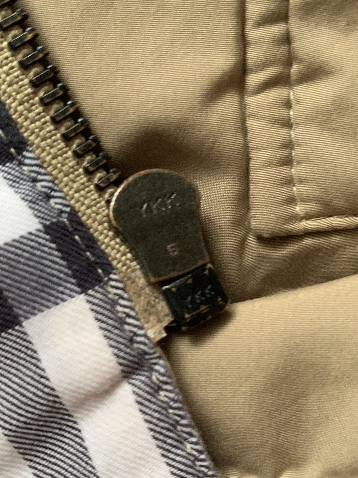 Burberry × Vintage Burberry L quilted coat light down jacket zip vintage casual Size L / US 10 / IT 46 - 12 Thumbnail