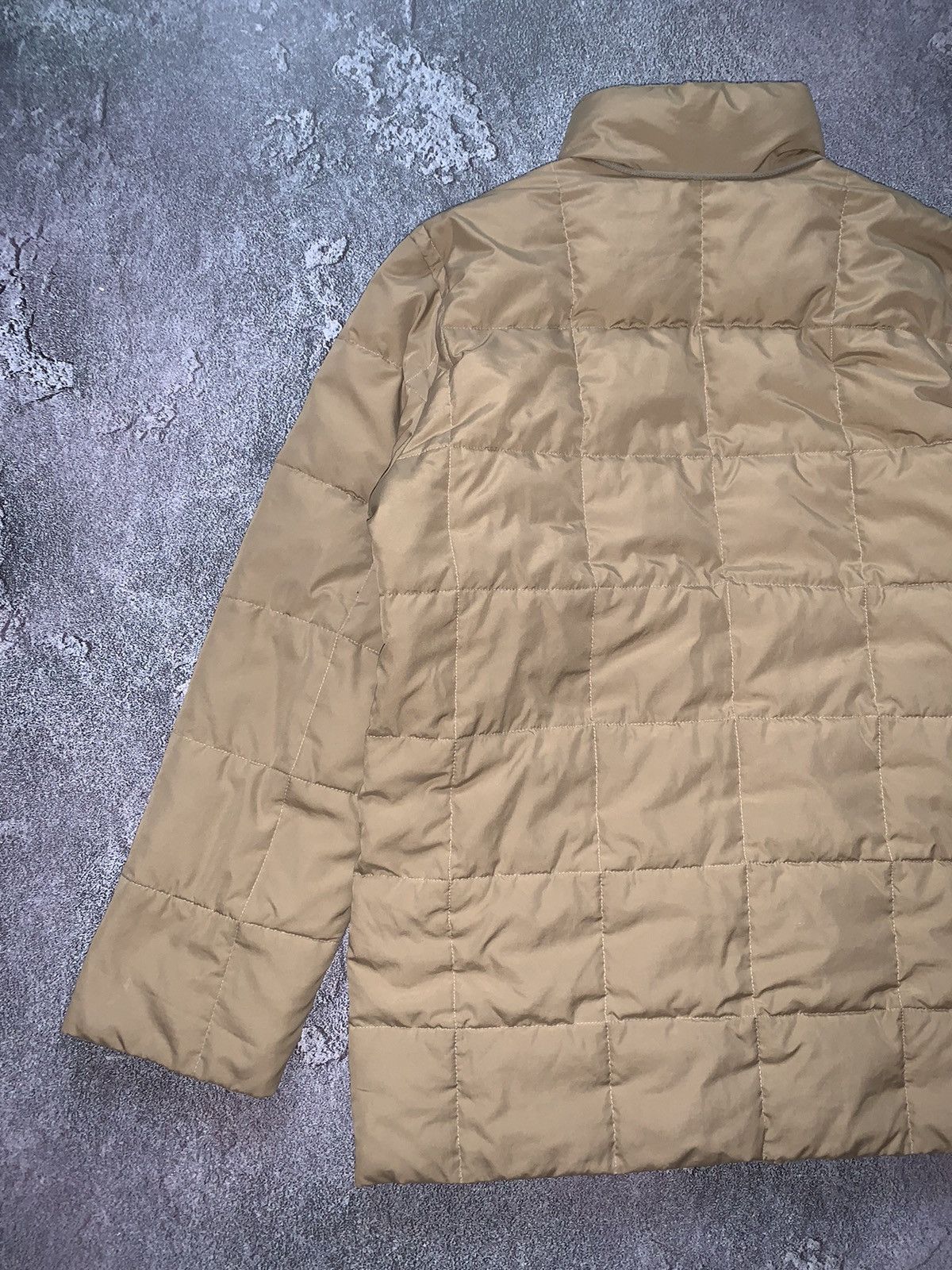 Burberry × Vintage Burberry L quilted coat light down jacket zip vintage casual Size L / US 10 / IT 46 - 21 Thumbnail