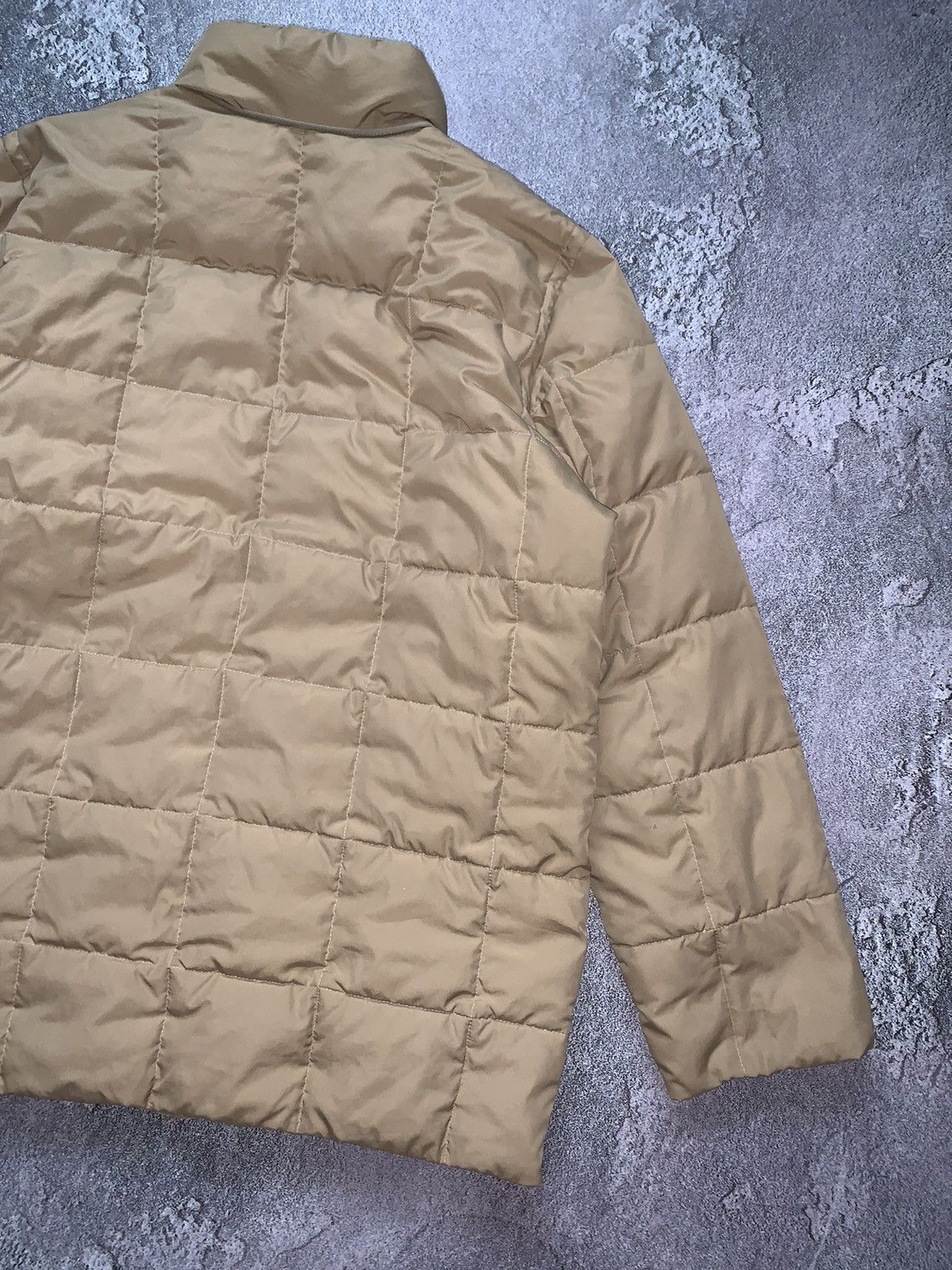Burberry × Vintage Burberry L quilted coat light down jacket zip vintage casual Size L / US 10 / IT 46 - 22 Thumbnail