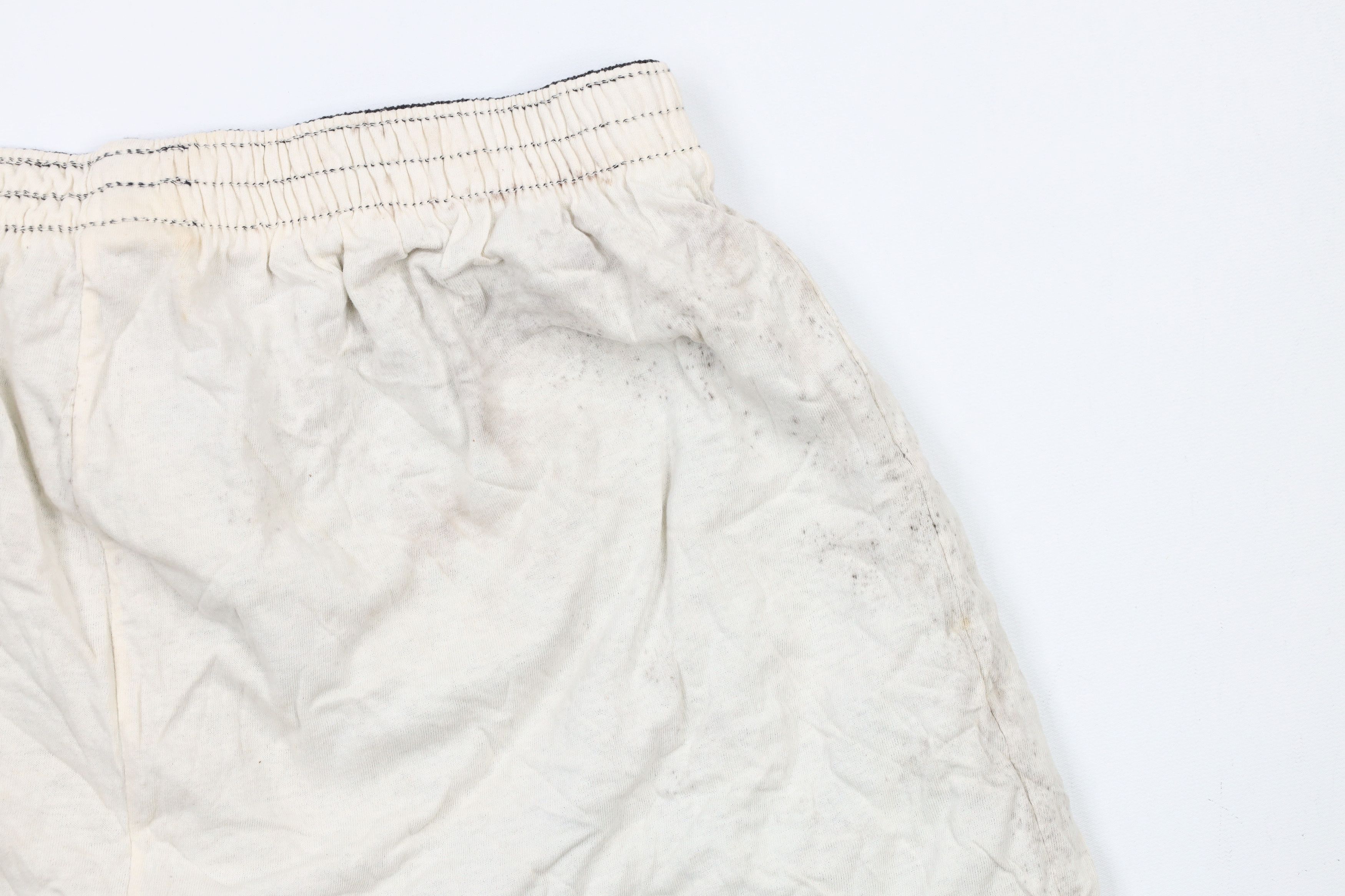 Adidas × Vintage NOS Vintage 90s Adidas Out Above Knee Shorts Cotton USA Size US 34 / EU 50 - 14 Thumbnail