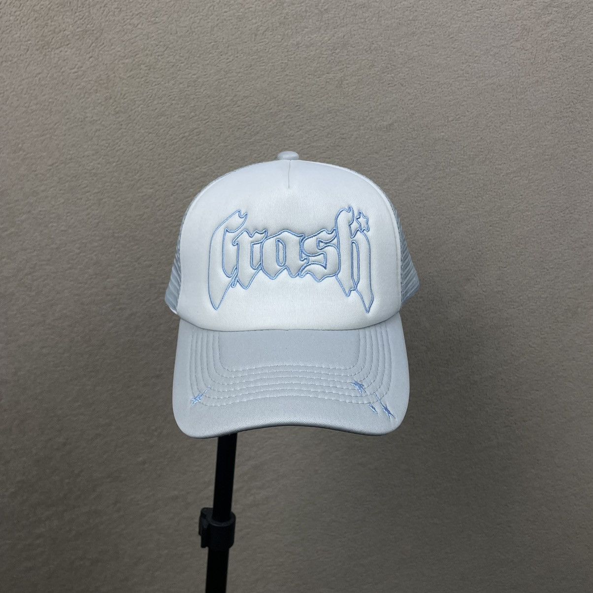Other Crash Vancouver Baby Blue Hat Size ONE SIZE - 1 Thumbnail