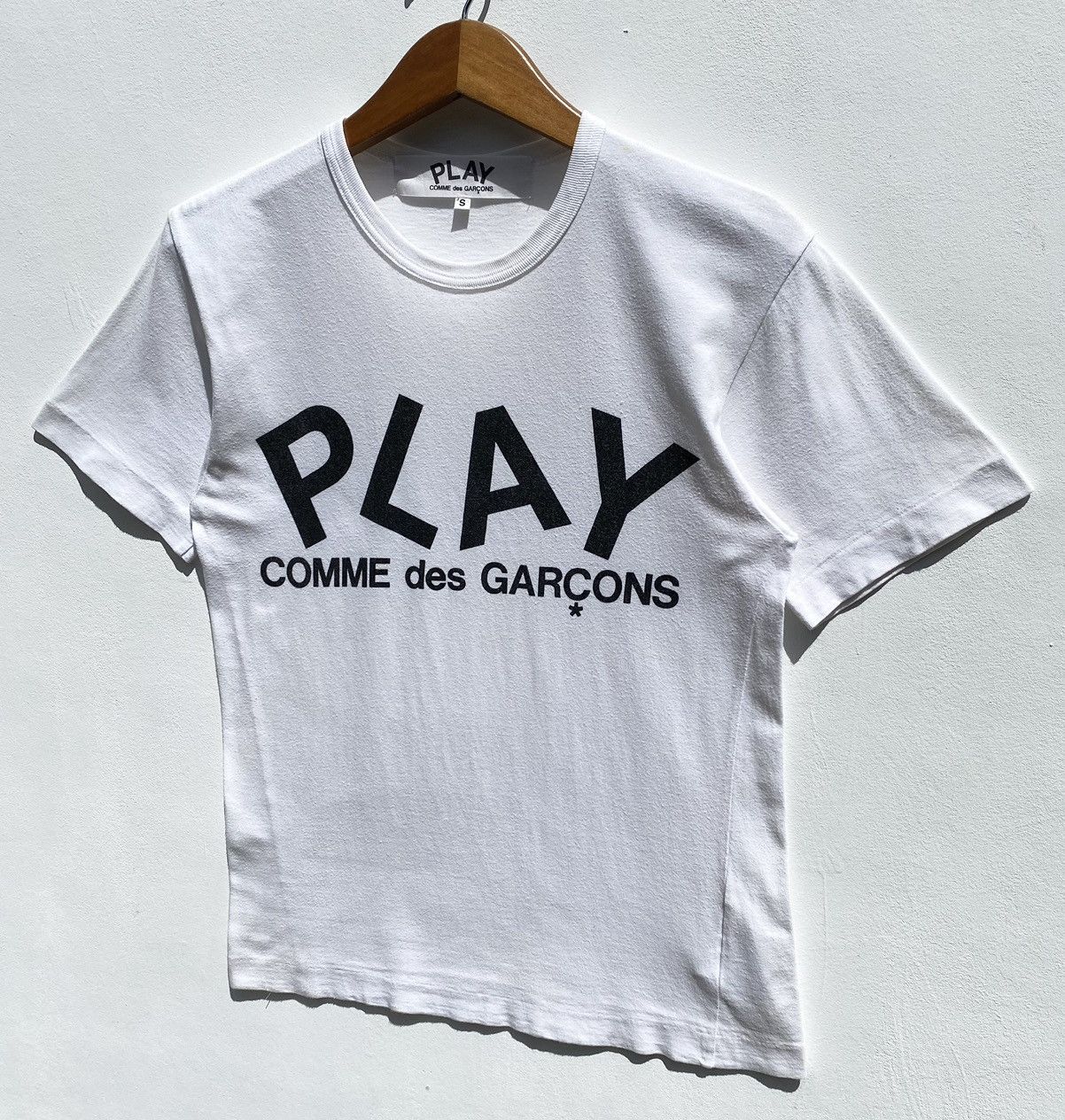 Comme des Garcons Comme Des Garçons Play Spellout CDG AD2005 Size US S / EU 44-46 / 1 - 3 Thumbnail