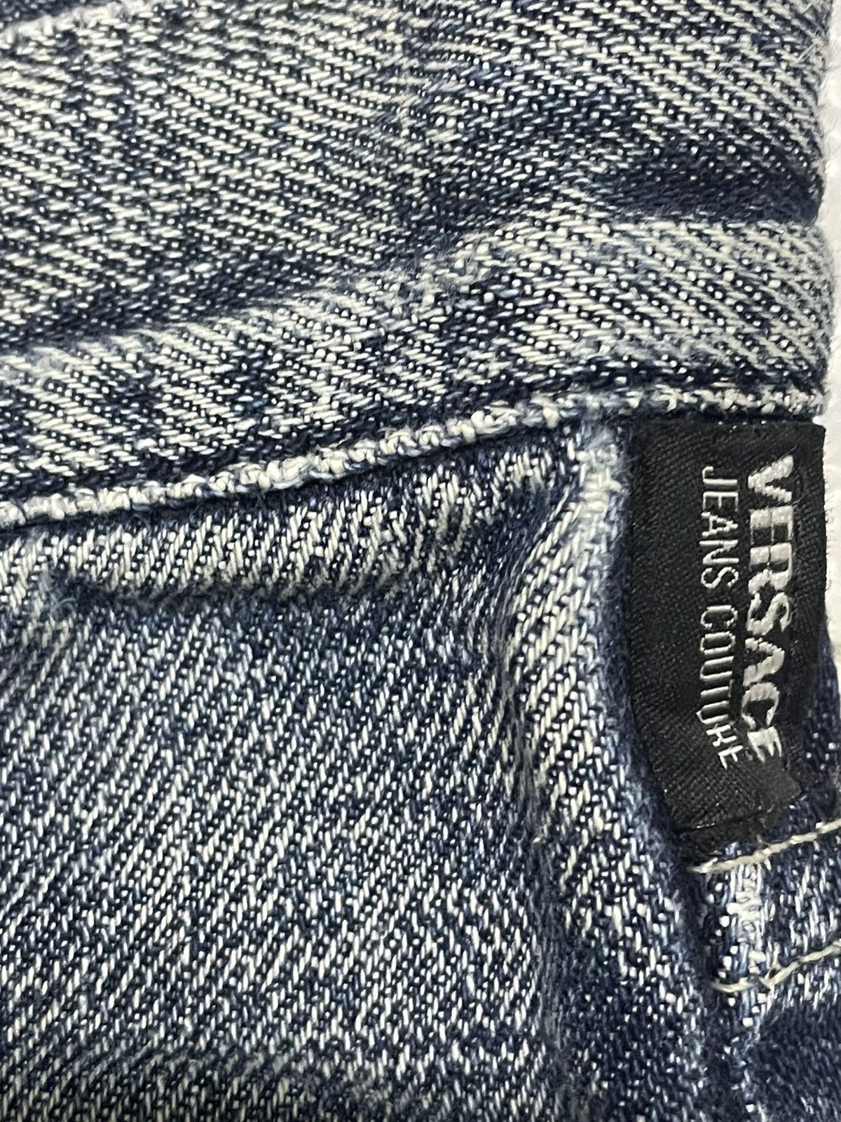 Vintage Vintage Versace Jeans Couture Size US 28 / EU 44 - 16 Thumbnail