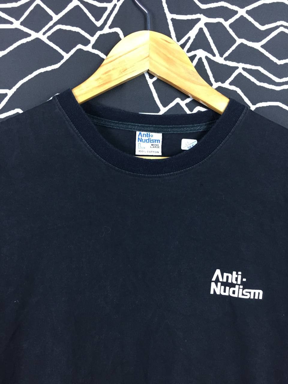 Apple Vtg Anti Nudism Head Phone Tech Wear Graphic Tee Size US L / EU 52-54 / 3 - 4 Thumbnail