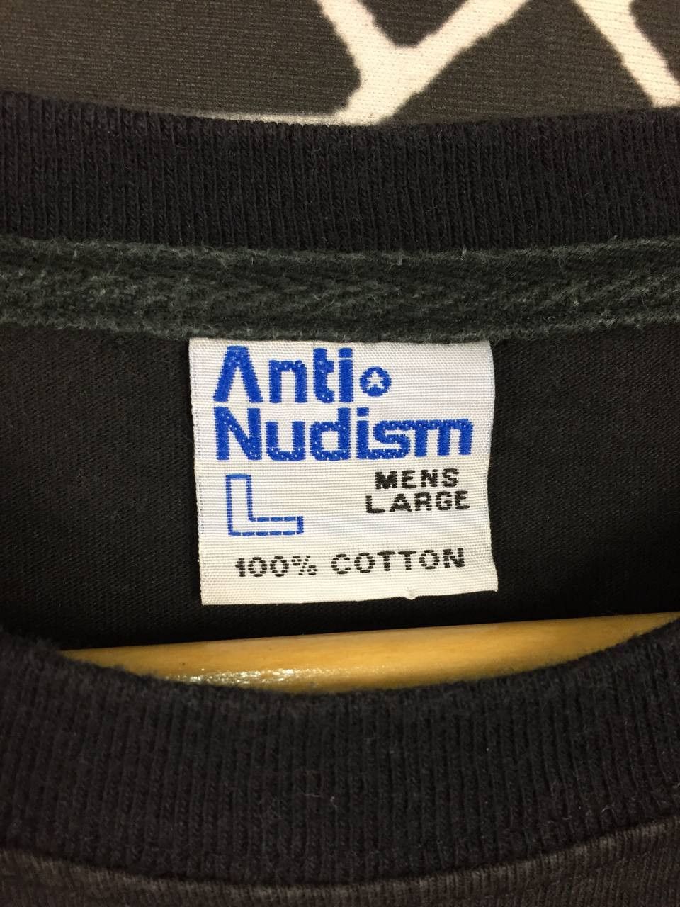 Apple Vtg Anti Nudism Head Phone Tech Wear Graphic Tee Size US L / EU 52-54 / 3 - 6 Thumbnail